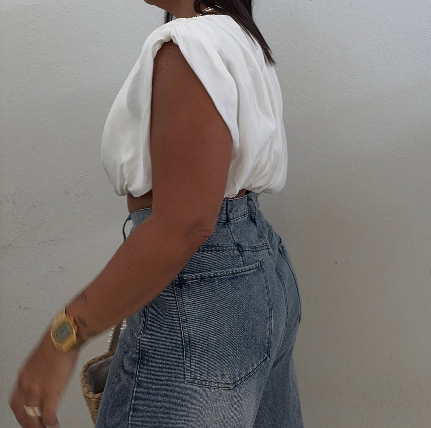 Ivory Asymmetrical Hemmed Top w Shoulder Pads
