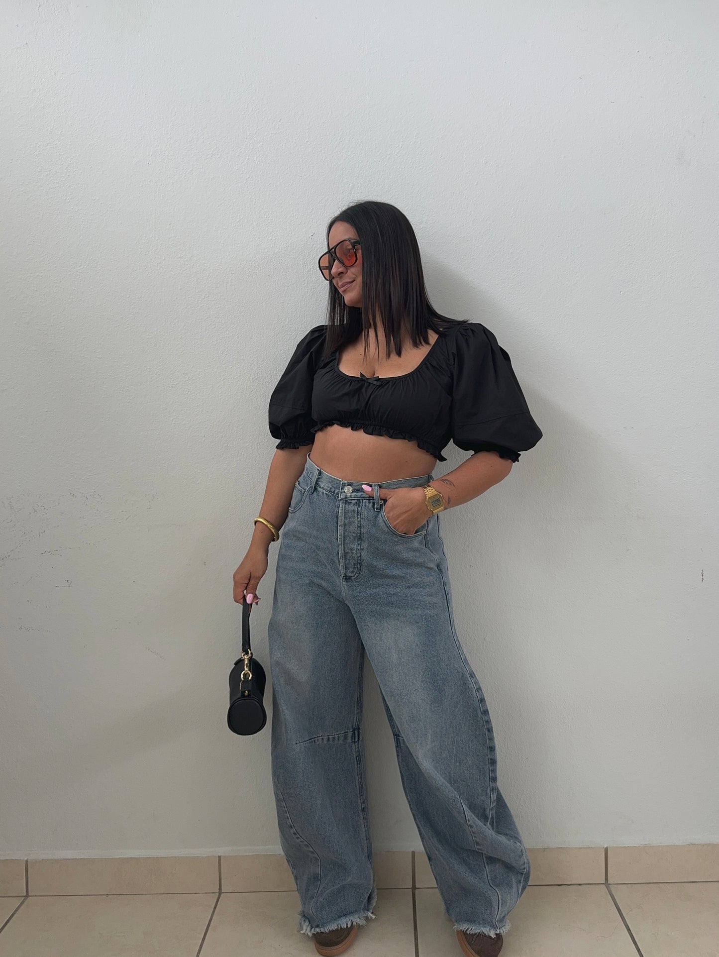 Black Balloon Crop Top