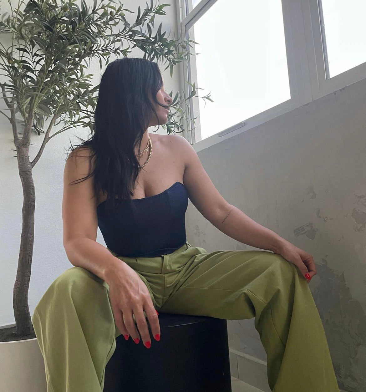 Tea Pintuck Pants