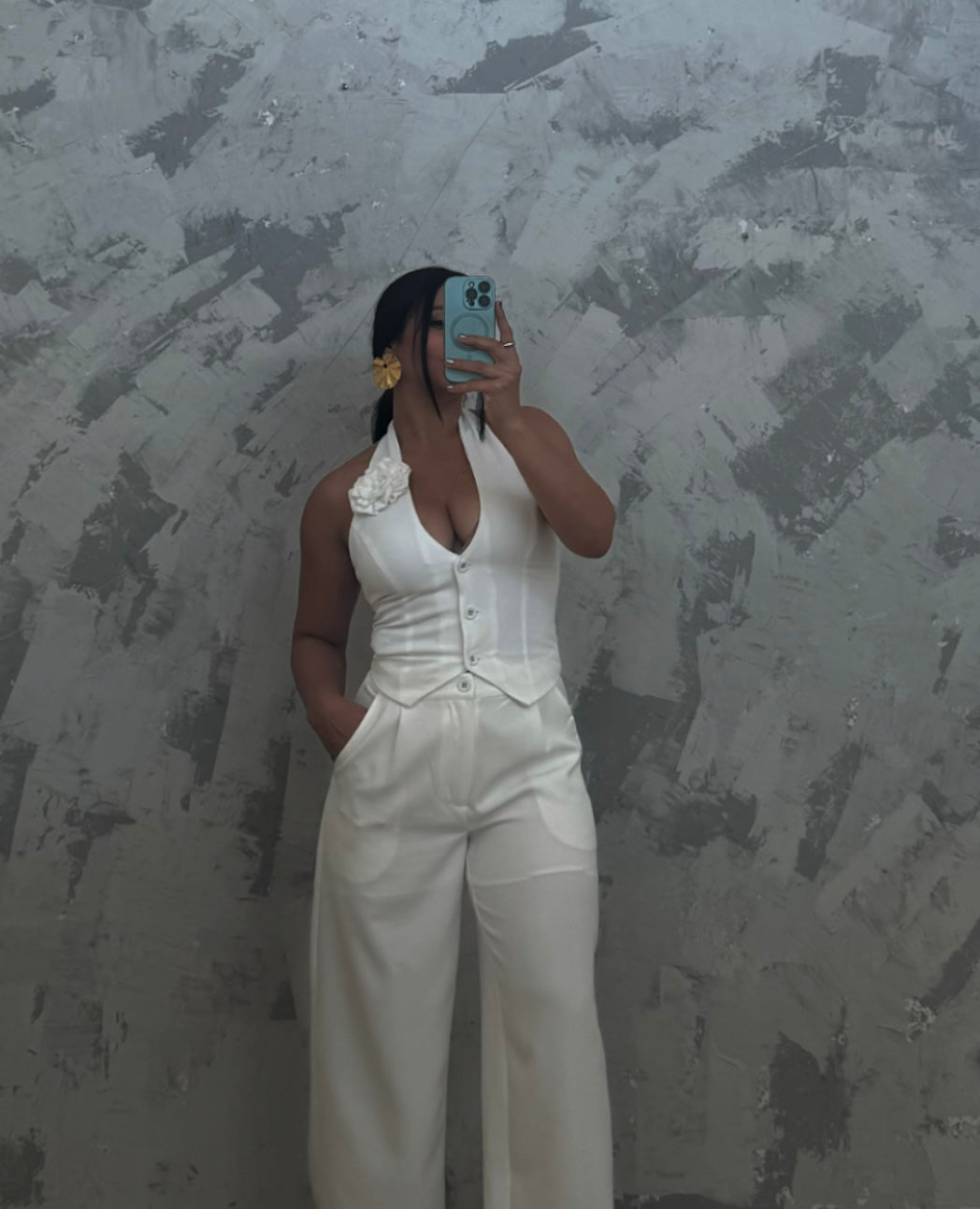 Off White Rosette Vest & Pants Set