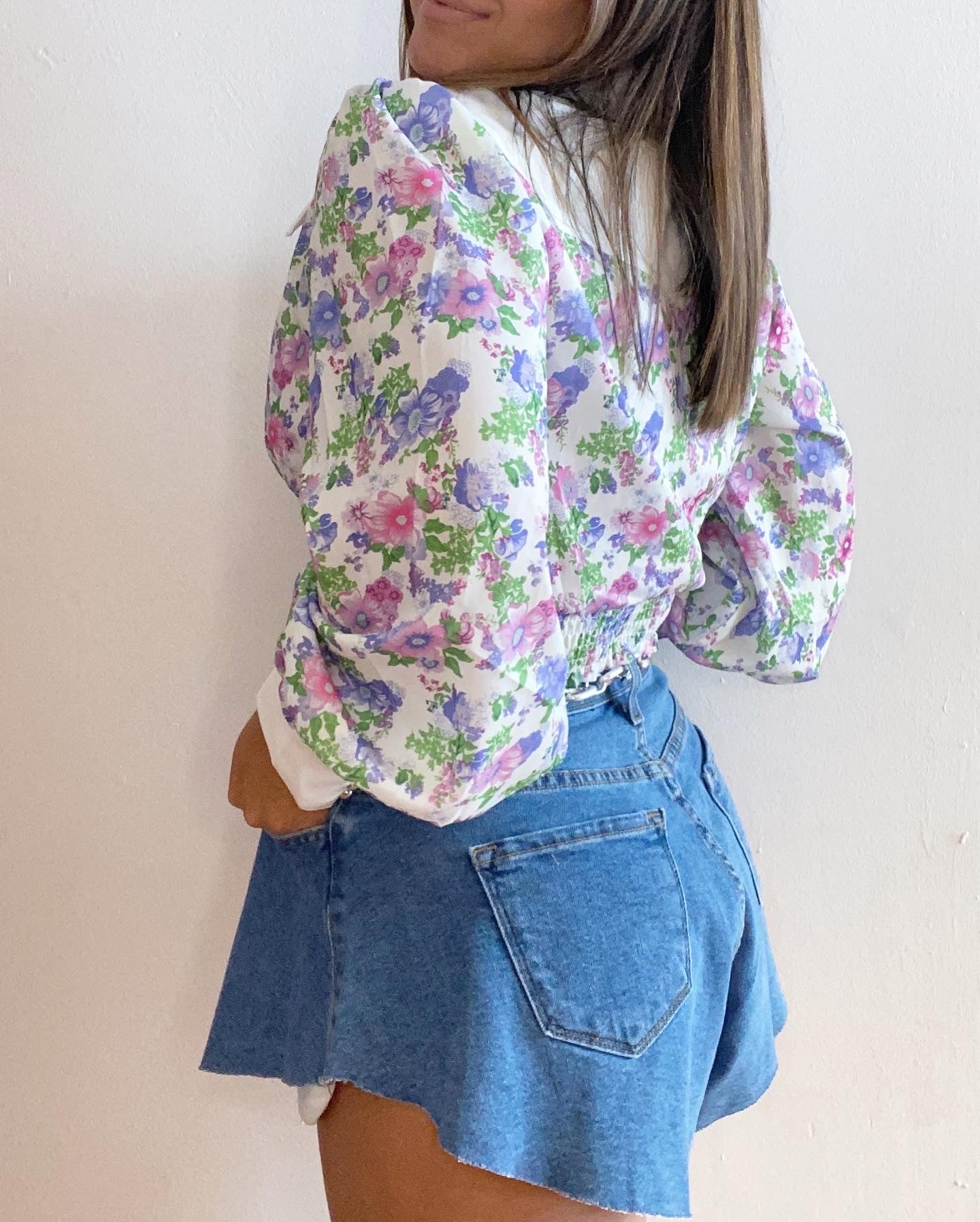 Floral Print Button Down Puff Sleeve Top