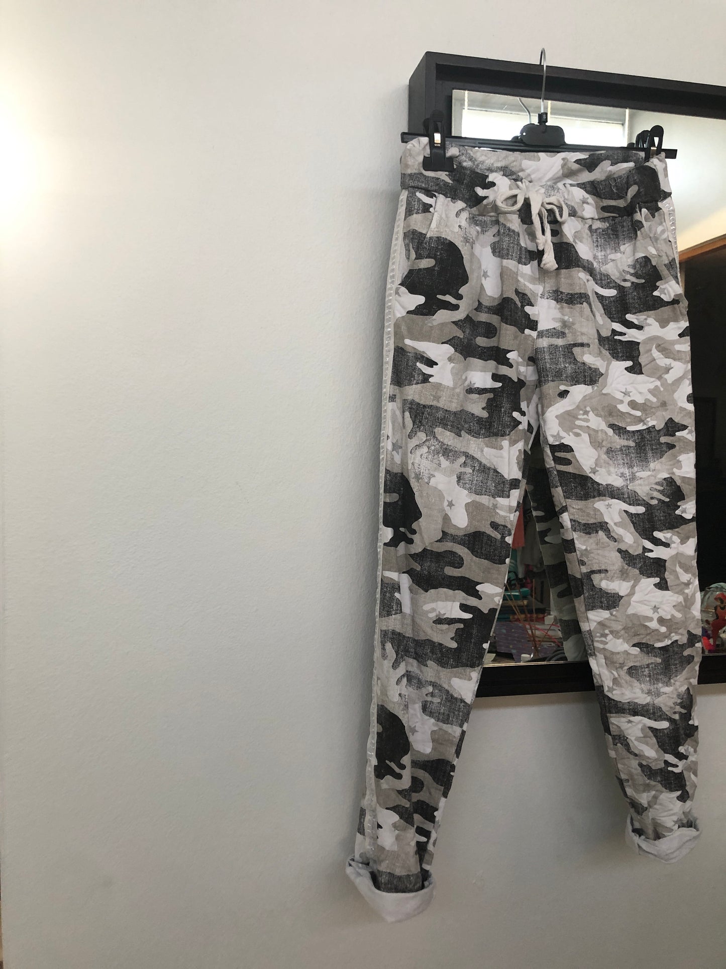 Camouflage Star Crinckle Joggers